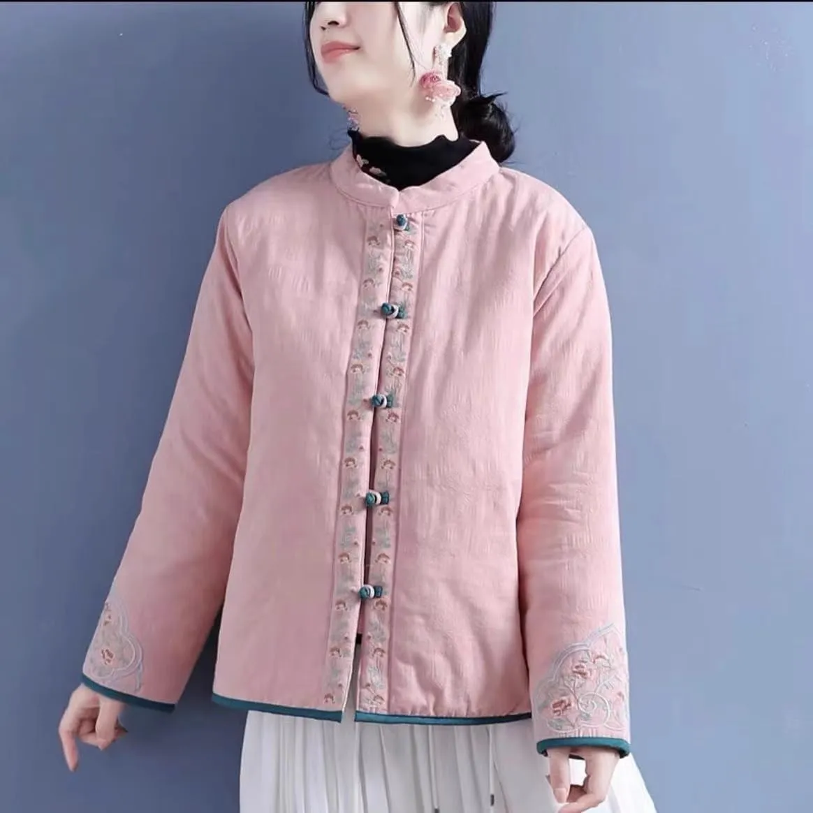 LIXINGHEITANG Autumn and winter embroidered cotton linen coats, Chinese-style buckle Hanfu quilted jackets cotton-padded