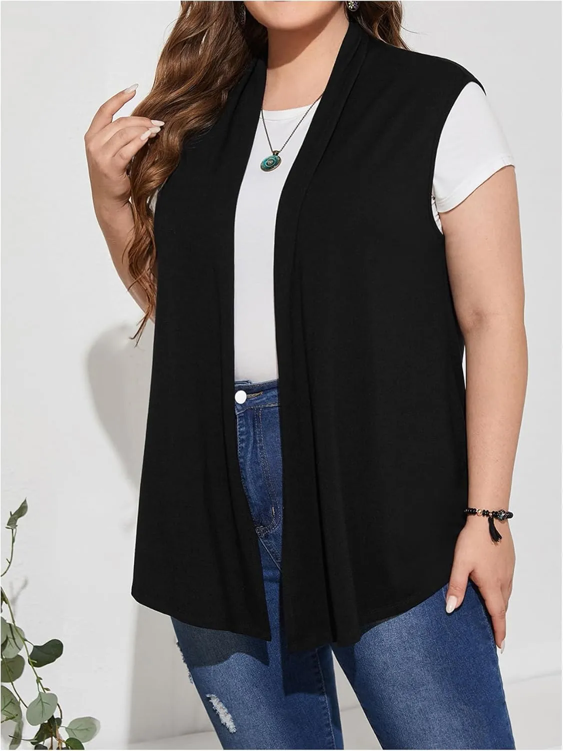 Milumia Women's Plus Size Sleeveless Open Front Lightweight Casual Cardigans