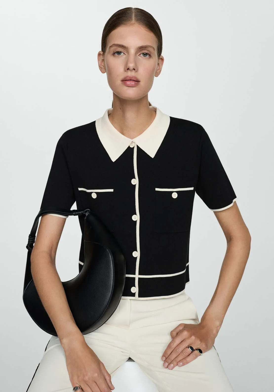 Short-sleeved cardigan with contrasting trims - Black