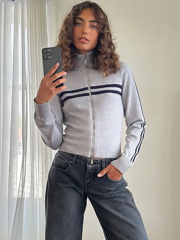 Slim Fit Short Zipper Knitted Hoodie