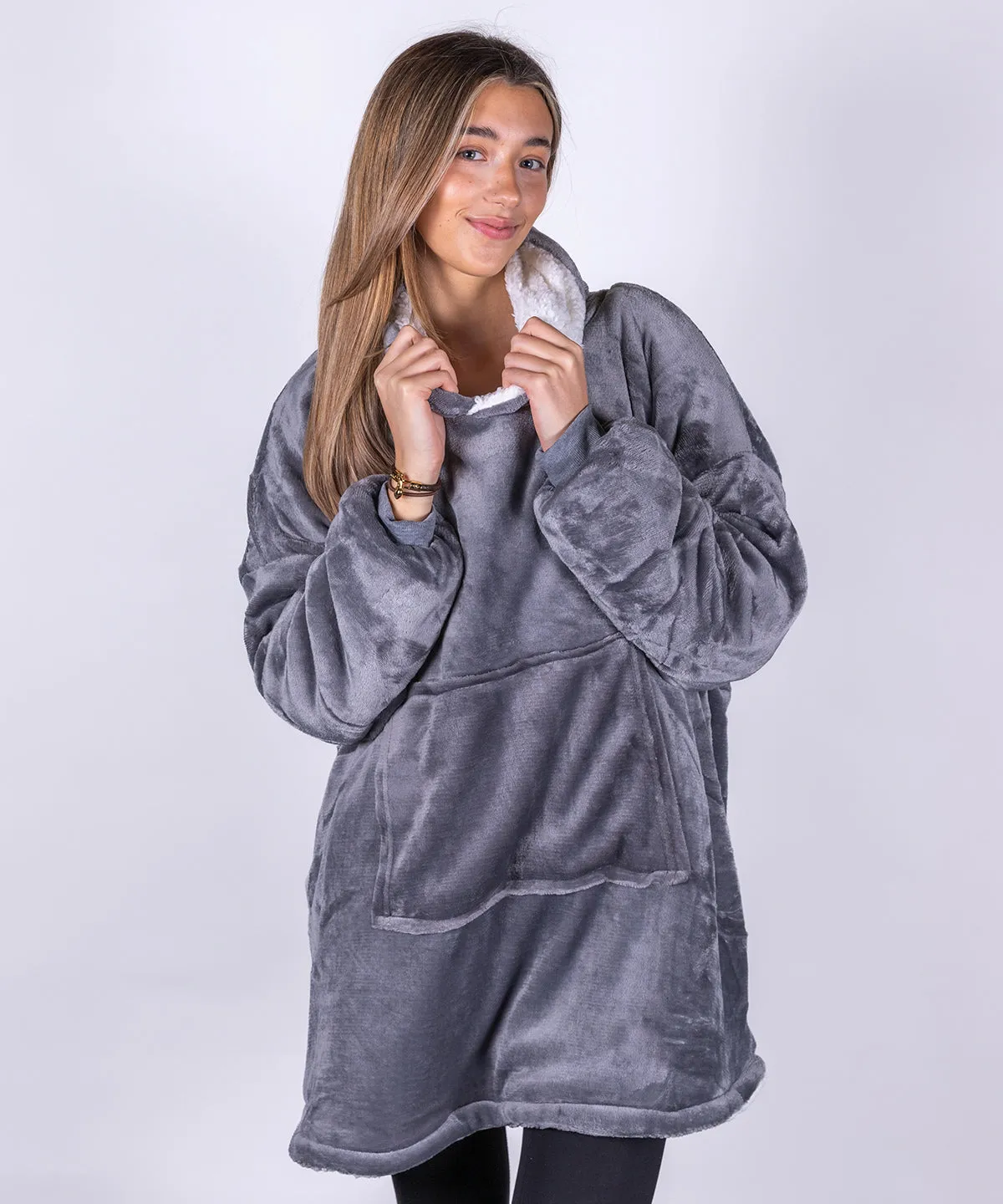 The Ribbon oversized cosy reversible sherpa hoodie | Red/White