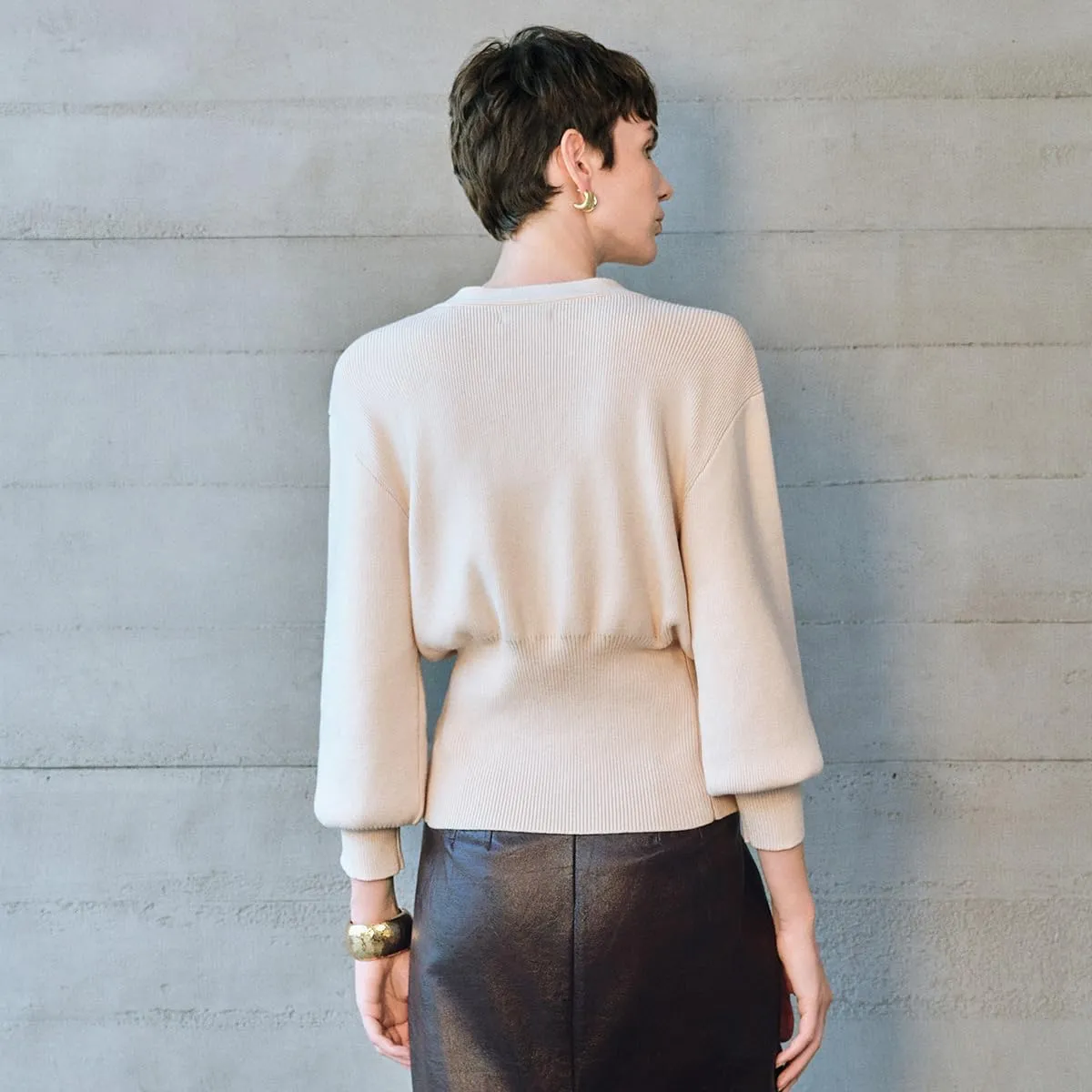 Women Knitted Cardigans Long Sleeve V-Neck Lightweight Sweater One Leaf Button Down Outwear